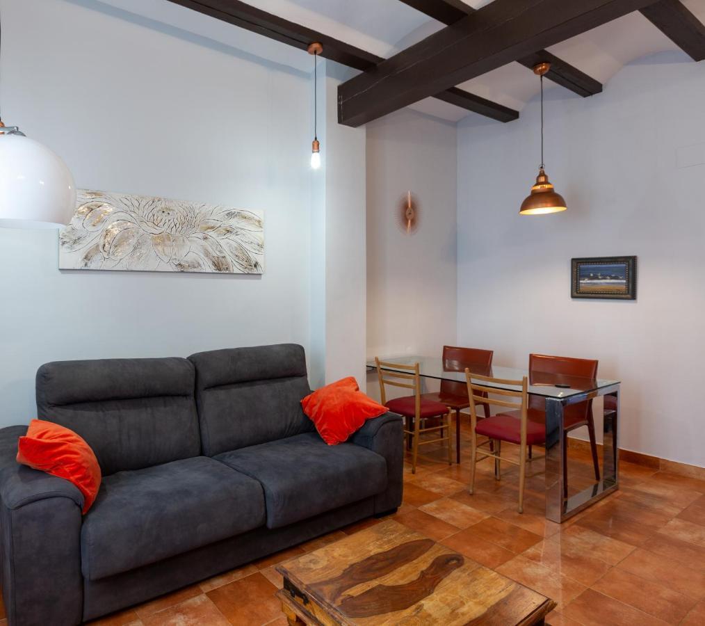 Cozy Apartment Near The Center, Torres De Serrano 瓦伦西亚 外观 照片
